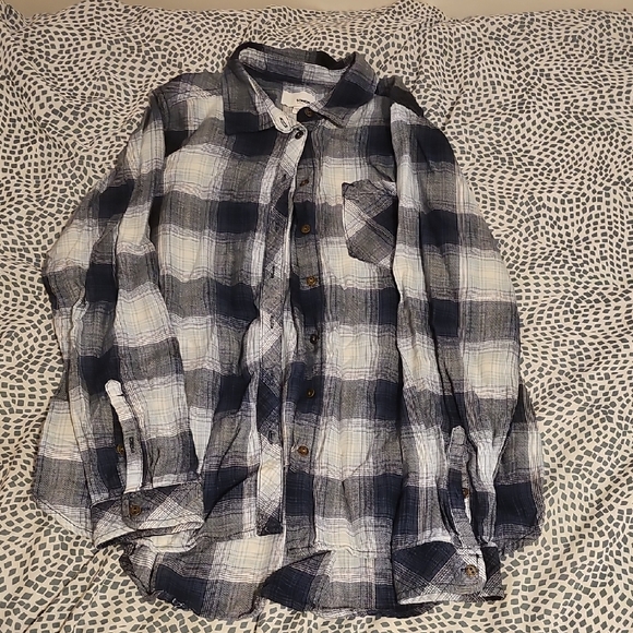 Sonoma Navy and White Checkered Casual Shirt - Picture 1 of 2